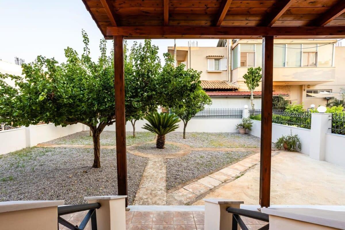 Filiatra Downtown Cozy Retreat - Homely Vibes Exterior foto